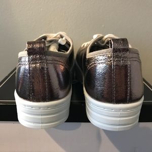 qupid platform sneakers